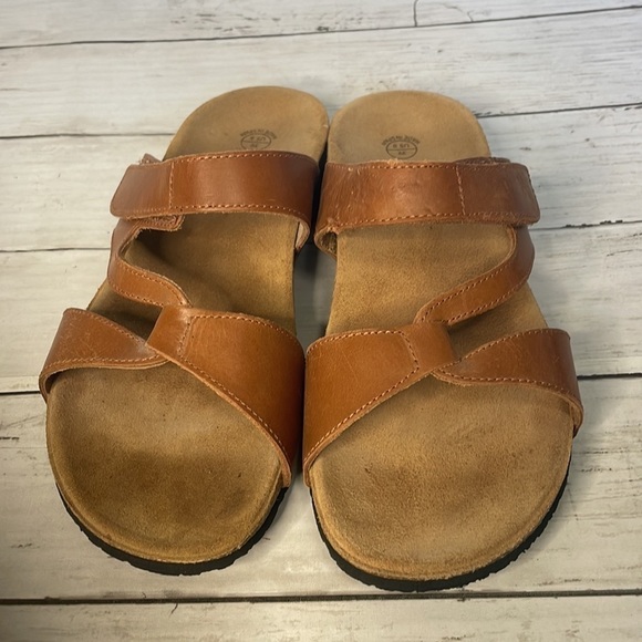 Vionic Pamplona Tan Leather Slide Sandal - Picture 3 of 12